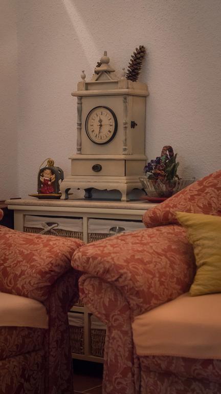 Отель Nika Catrnja Экстерьер фото